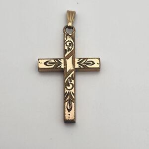Vintage 14K GF Engraved Cross Pendant